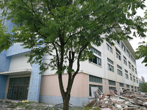G1632	浦東臨港萬祥產(chǎn)業(yè)園區(qū) 獨(dú)棟5400平方米廠房出售 單價3611元/平